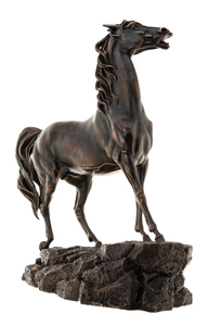 Авторская скульптура из бронзы "Лошадь на скале"